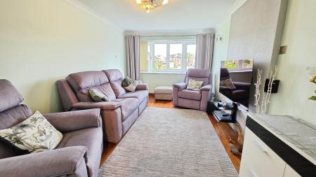 3 bedroom Semi-detached house for sale in York Road, Sleaford, NG34