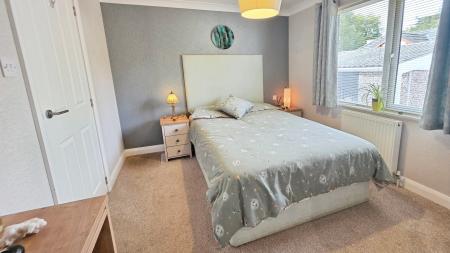 2 bedroom Park home for sale in Lindum Park, Ruskington, NG34