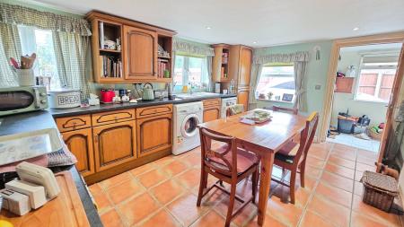 3 bedroom Semi-detached house for sale in Church Lane, Anwick, NG34