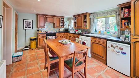 3 bedroom Semi-detached house for sale in Church Lane, Anwick, NG34