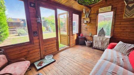 3 bedroom Detached bungalow for sale in High Street, Great Hale, NG34