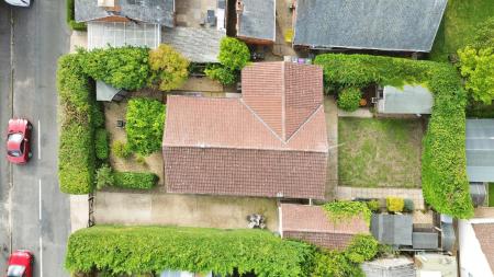 3 bedroom Detached bungalow for sale in High Street, Great Hale, NG34