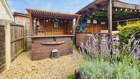 3 bedroom Detached bungalow for sale in High Street, Great Hale, NG34