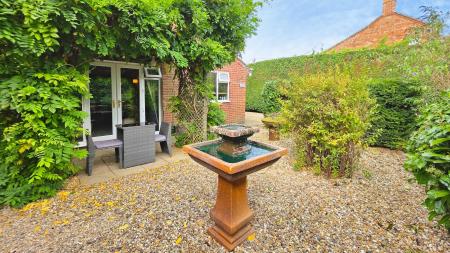 3 bedroom Detached bungalow for sale in High Street, Great Hale, NG34