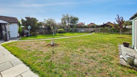 4 bedroom Bungalow for sale in St Clements Road, Ruskington, NG34