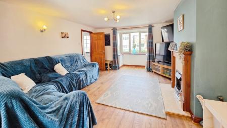 3 bedroom Detached house for sale in High Street, Billinghay, LN4