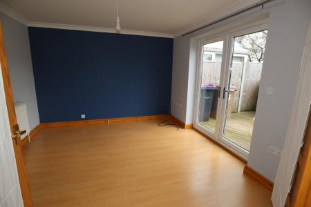 3 bedroom Semi-detached house to let in Meadowbrook, Ruskington, NG34