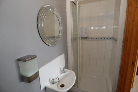 3 bedroom Semi-detached house to let in Meadowbrook, Ruskington, NG34