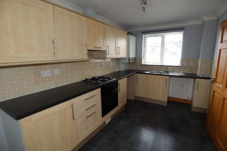 3 bedroom Semi-detached house to let in Meadowbrook, Ruskington, NG34