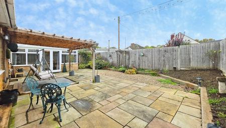 3 bedroom Detached house for sale in The Lea, Leasingham, NG34
