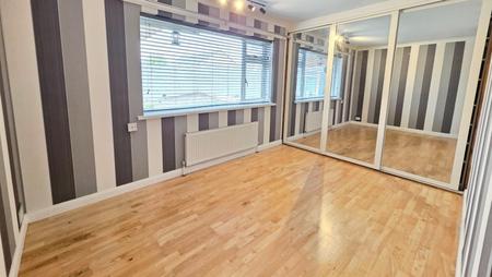 3 bedroom Detached house for sale in The Lea, Leasingham, NG34