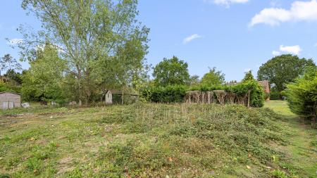 3 bedroom Detached bungalow for sale in 76 Horncastle Road, Roughton Moor, Woodhall Spa, LN10