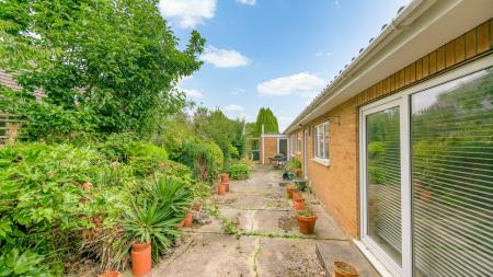 3 bedroom Detached bungalow for sale in Boston Road, Spilsby, PE23