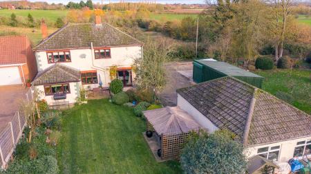 3 bedroom Detached house for sale in Chapel Lane, Toynton All Saints, PE23