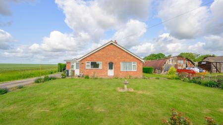 3 bedroom Detached bungalow for sale in Cul De Sac, Stickford, PE22