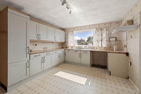 3 bedroom Detached bungalow for sale in Cul De Sac, Stickford, PE22