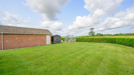 3 bedroom Detached bungalow for sale in Cul De Sac, Stickford, PE22