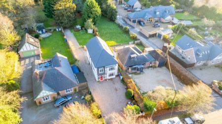 5 bedroom Detached house for sale in Horncastle Road, Woodhall Spa, LN10