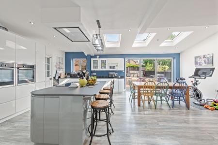 4 bedroom Semi-detached house for sale in Langton Hill, Horncastle, LN9