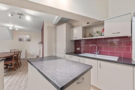 6 bedroom End of terrace house for sale in North Street, Horncastle, LN9