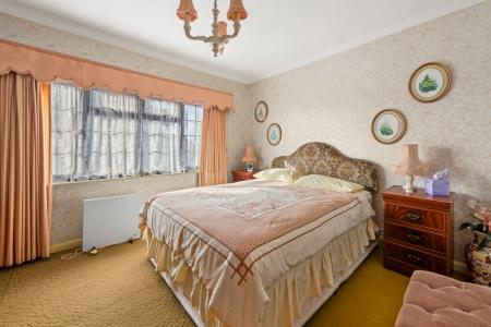 5 bedroom Detached house for sale in Poppy Pole Lane, Stickford, PE22