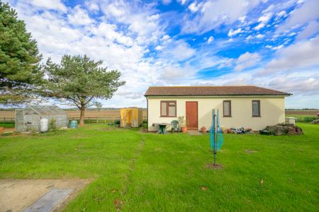 5 bedroom Detached house for sale in Poppy Pole Lane, Stickford, PE22