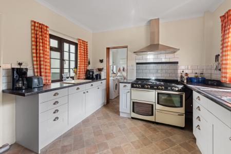 5 bedroom Detached house for sale in Poppy Pole Lane, Stickford, PE22