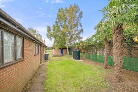 3 bedroom Detached bungalow for sale in Sandy Lane, Great Steeping, PE23