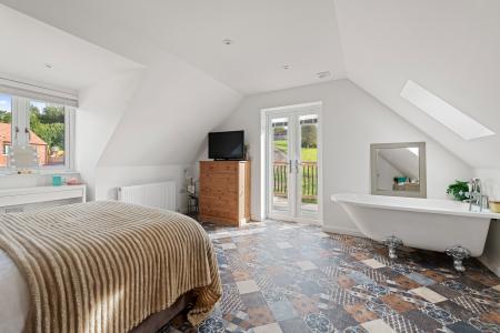 4 bedroom Detached house for sale in School Lane, East Keal, PE23