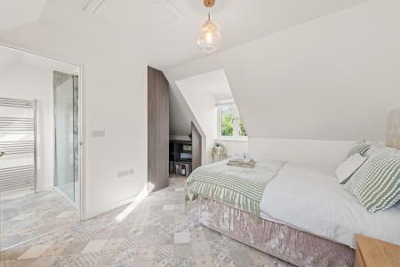 4 bedroom Detached house for sale in School Lane, East Keal, PE23