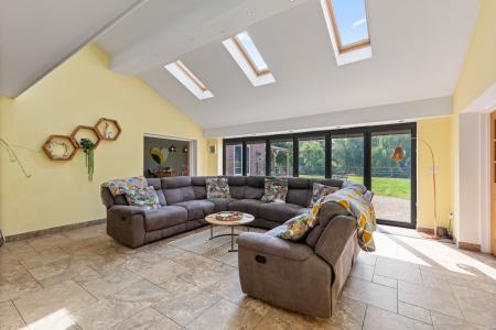 4 bedroom Detached house for sale in Sloothby, Alford, LN13