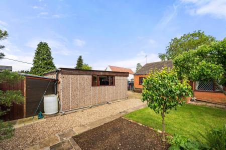 2 bedroom Detached bungalow for sale in Station Road, Willoughby, LN13