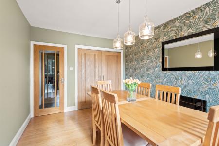 4 bedroom Detached house for sale in Station Road, Willoughby, LN13