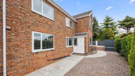 4 bedroom Detached house for sale in Station Road, Willoughby, LN13