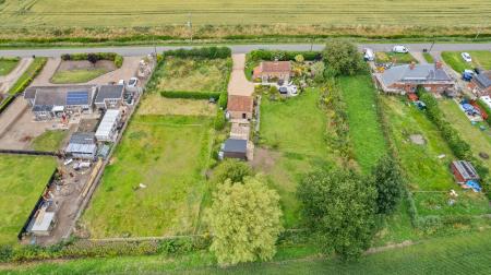 3 bedroom Detached house for sale in Thorpe Bank, Little Steeping, PE23