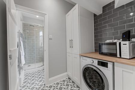 3 bedroom Terraced House for sale in West Street, Horncastle, LN9