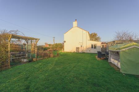 3 bedroom Detached house for sale in Station Road, Little Steeping, PE23