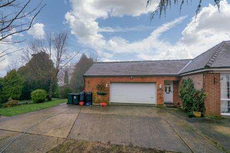 3 bedroom Detached bungalow for sale in Spilsby Road, Mavis Enderby, PE23