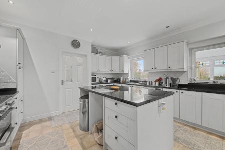 3 bedroom Detached bungalow for sale in Spilsby Road, Mavis Enderby, PE23