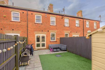 3 bedroom Terraced House for sale in Pooles lane, Spilsby, PE23