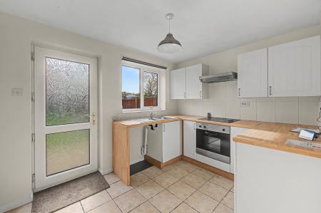 2 bedroom Semi-detached house for sale in College Park, Horncastle, LN9