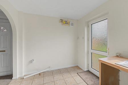 2 bedroom Semi-detached house for sale in College Park, Horncastle, LN9