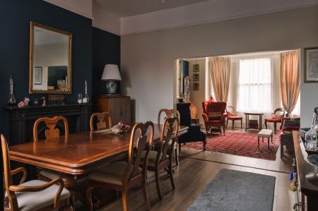 6 bedroom Terraced House for sale in 1 West End, Spilsby, PE23