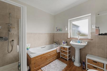 3 bedroom Detached bungalow for sale in Mavis Enderby, Spilsby, PE23