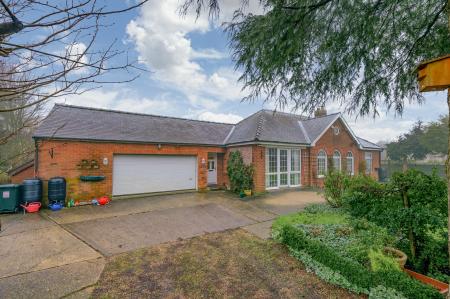3 bedroom Detached bungalow for sale in Mavis Enderby, Spilsby, PE23