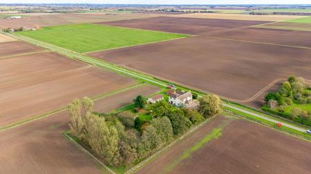 4 bedroom Detached house for sale in Poppy Pole Lane, Stickford, PE22