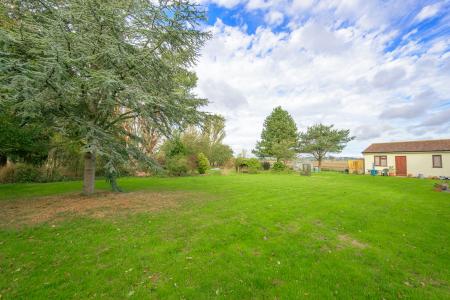 4 bedroom Detached house for sale in Poppy Pole Lane, Stickford, PE22