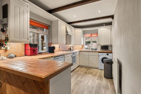 2 bedroom Semi-detached bungalow for sale in Halton Road, Spilsby, PE23