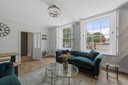 3 bedroom Terraced House for sale in West Street, Horncastle, LN9