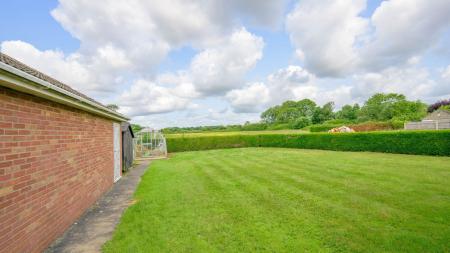 3 bedroom Detached bungalow for sale in Cul De Sac, Stickford, PE22
